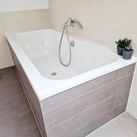 Your Away From - A Workplace In Every Apartment Hannover