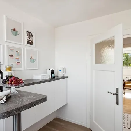 Your Away From - A Workplace In Every Apartment *